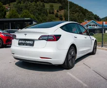 Zunanja slika - Tesla Model 3 - Standard Range Plus - 4 - Predogledna slika