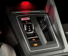 Zunanja slika - Volkswagen Golf - 2.0 GTI - DSG - KAMERA - IQ LED - RADAR - GRET SED - 10 - Predogledna slika