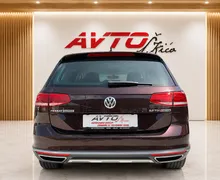 Notranja slika - Volkswagen Passat Alltrack - 2.0 TDI-4MOTION-ALLTRACK-BI-XENON-LED-SLO-NAVI-P - 8 - Predogledna slika