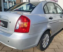 Zunanja slika - Hyundai Accent - 1.4 GL TOP-K slo-1last-alu-pdc-ac-servisiran - 4 - Predogledna slika