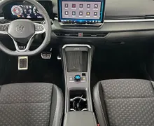 Zunanja slika - Volkswagen T-Roc - 1.5 eTSI R-Line DSG-SLO-VLEČNA KLJUKA - 5 - Predogledna slika