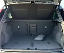 Notranja slika - Volvo XC40 - B3 P Plus Dark AT DCT 3 leta garancije + 3 servi.. - 12 - Predogledna slika