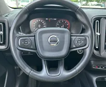 Notranja slika - Volvo XC40 - T3 Momentum Avt... - 14 - Predogledna slika