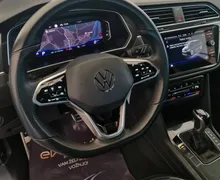 Notranja slika - Volkswagen Tiguan - 1.5 TSI  R-Line DSG•Bogata dodatna oprema... - 10 - Predogledna slika