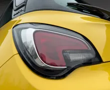 Zunanja slika - Opel Adam - 1.4 BLACK JACK • 1.LASTNICA • SLO. VOZ. • TEMPOMAT - 9 - Predogledna slika