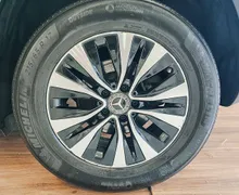 Zunanja slika - Mercedes-Benz GLA-Razred - GLA 200d 4MATIC-MRT.KOT-AKT.TEMP-VL.KLJ-LED-VIDEO - 4 - Predogledna slika