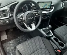 Zunanja slika - KIA Ceed - SW 1.5 T-GDi LX Champion+ ISG. M T 103 kW - 8 - Predogledna slika