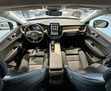 Notranja slika - Volvo XC60 - B5  P  AWD Plus Dark - 23 - Predogledna slika