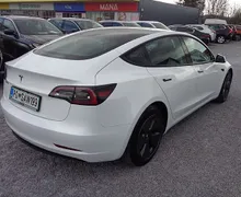 Zunanja slika - Tesla Model 3 - Long Range RWD - NA VOLJO ZA POSLOVNI NAJEM - 4 - Predogledna slika