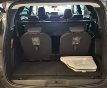 Notranja slika - Peugeot 5008 - 1.5 BLUEHDI SAMO59000KM-SLO-1LASTNIK-7SEDEŽEV-... - 7 - Predogledna slika