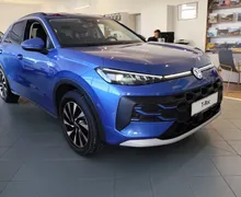 Zunanja slika - Volkswagen T-Roc - 1.5 eTSI Life DSG 110  150 - 1 - Predogledna slika