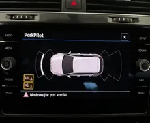 Notranja slika - VW Golf - 1.6 TDI-2XPDC-LED-AKTIVNI TEMPOMAT-NA OBROKE TUJ.. - 10 - Predogledna slika
