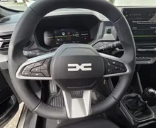 Zunanja slika - Dacia Duster - Expression MHEV 1.2 TCe 140 - 10 - Predogledna slika