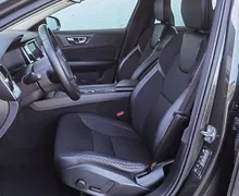 Zunanja slika - Volvo V60 - D3 Momentum FULLED•TEMP•LANE•VIRTUAL•NAVI•PDC•17C• - 6 - Predogledna slika