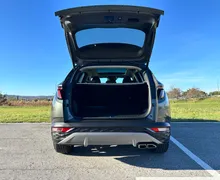 Zunanja slika - Hyundai Tucson - 1.6 CRDi PREMIUM 4WD-PANO-KAM-ACC-MOTOR U OKVARI - 9 - Predogledna slika