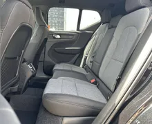 Notranja slika - Volvo XC40 - B3 P Core Avt. - 11 - Predogledna slika