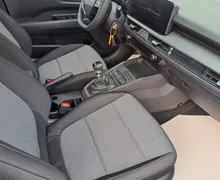 Zunanja slika - KIA Stonic - 1.0 T-GDi 73.6 kW  100 KM  LX Life M T - 7 - Predogledna slika
