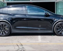 Zunanja slika - Tesla Model X - Plaid All-Wheel Drive Yoke Avtopilot kljuka - 4 - Predogledna slika