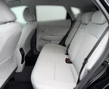 Notranja slika - Hyundai Kona - 1.0 T-GDI 120 ISG MHEV Premium DCT-SLO-1.lastnik - 11 - Predogledna slika