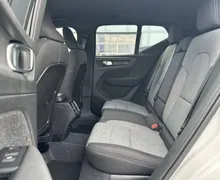 Notranja slika - Volvo XC40 - B3 P Plus Dark Avt. - 11 - Predogledna slika