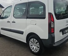 Zunanja slika - Citroën Berlingo - Feel 1.6 BlueHDi 99ks °1-LASTNIK° °NAVIGACIJA° - 5 - Predogledna slika