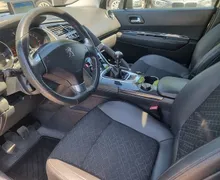 Zunanja slika - Peugeot 3008 - 1.2 PureTech Allure - HITRI KREDIT BREZ POLOGA - 7 - Predogledna slika