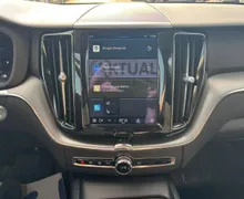 Notranja slika - Volvo XC60 - B4P Momentum PRO AT FWD KAMERA-GRETJE.SED.-DAB+ - 10 - Predogledna slika