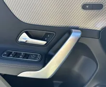Notranja slika - Mercedes-Benz A-Razred - A 180 Progressive Avt. VIRTUAL GRETJE SED.LED LUČI - 13 - Predogledna slika