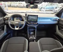 Zunanja slika - Dacia Duster - Extreme hybrid 155 + Paket CITY+Vinjeta - 16 - Predogledna slika