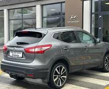 Zunanja slika - Nissan Qashqai - 1.6 dCi Tekna°°2.Lastnik°°Polna oprema - 4 - Predogledna slika