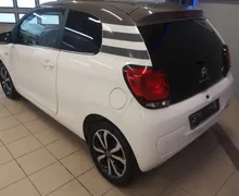Notranja slika - Citroën C1 - Attraction 1.0i TEMPOMAT-KAMERA-LED LUČI-43000KM.. - 9 - Predogledna slika