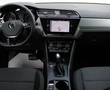 Zunanja slika - Volkswagen Touran - 2.0 TDI BMT Lounge DSG-KAMERA-NAVI-ALU-PDC - 11 - Predogledna slika