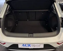 Zunanja slika - Volkswagen T-Roc - Style 2.0 TDI BMT DSG LED-KAMERA-NAVI-KEYLESS - 12 - Predogledna slika