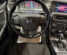 Zunanja slika - Volvo V60 - D3 Momentum-XENON-PDC-NAVI - 12 - Predogledna slika