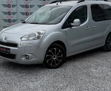 Zunanja slika - Peugeot Partner - 1.6HDi|NOVE ZIMSKE GUM|CAM|PARKSENZ|GRETJ.SEDEŽEV| - 3 - Predogledna slika