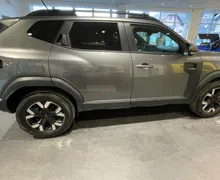 Zunanja slika - Dacia Duster - Hybrid 155 Extreme - 4 - Predogledna slika
