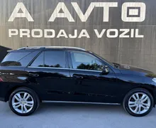 Zunanja slika - Mercedes-Benz GLE-Razred - GLE 250d-PANORAMA-360°-USNJE- NAVI-H K - 3 - Predogledna slika