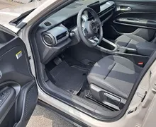 Zunanja slika - Jeep Avenger - Altitude 1.2 E-DCT6 MHEV 100 - 4 - Predogledna slika