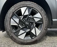Notranja slika - Hyundai Kona - 1.6 GDI Hybrid Impression DCT - 9 - Predogledna slika