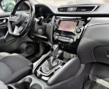 Notranja slika - Nissan Qashqai - 1.3 DIG-T 160 TEKNA•AVT•PANO•ACC•360•LANE•KOT NOV - 11 - Predogledna slika