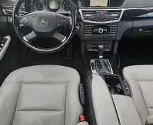 Zunanja slika - Mercedes-Benz E-Razred - 220 CDI °AUT° 170ks AVANTGARDE °XENON° °STR.OKNO° - 11 - Predogledna slika