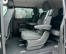 Notranja slika - Mercedes-Benz V-Razred - V 250D•KRATKI•LED•LANE ASSIST•MRTVI KOTI•KAMERA• - 10 - Predogledna slika