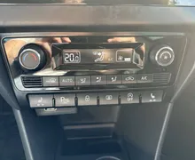 Notranja slika - Škoda Rapid - 1.0 TSI Ambition - 18 - Predogledna slika