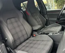 Zunanja slika - VW Golf - GTI DSG-AKTIV.VOLAN-HARMAN-KAMERA-KEYLESS-19COL... - 12 - Predogledna slika