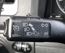 Zunanja slika - Volkswagen Golf - Edition 1.6 - SLO - 1. LASTNIK - 7 - Predogledna slika