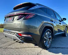 Zunanja slika - Hyundai Tucson - 1.6 CRDi PREMIUM 4WD-PANO-KAM-ACC-MOTOR U OKVARI - 2 - Predogledna slika