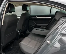 Notranja slika - VW Passat - 2.0 TDI-H LINE-VIRTUAL-FUL LED-LIZING ZA TUJCE- - 11 - Predogledna slika