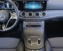 Zunanja slika - Mercedes-Benz E-Razred - E 220 d T Avangarde+ LED+NAVI+18 COL ALU +PRIKLOP+ - 11 - Predogledna slika