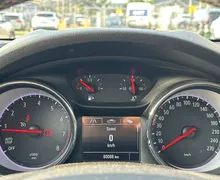 Notranja slika - Opel Astra - 1.2 Turbo Enjoy GRETJE SEDEŽEV IN VOLANA - 16 - Predogledna slika