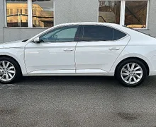 Zunanja slika - Škoda Superb - 2.0 TDI-RADAR-TEMPOMAT-MEMORY-MRTVI KOTI-AMBIENT - 4 - Predogledna slika